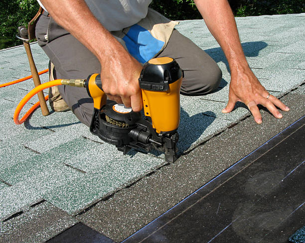 Quick and Trustworthy Emergency Roof Repair Services in West Bradenton, FL